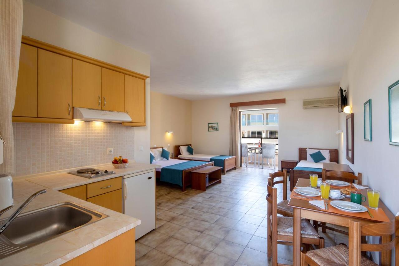 Rossis Hotel Mesongí
