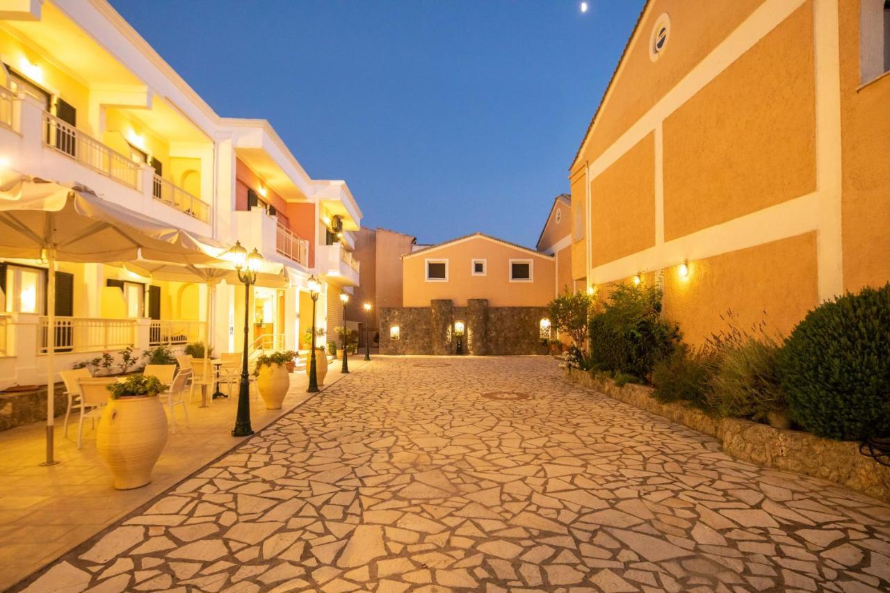 Rossis Hotel 3*