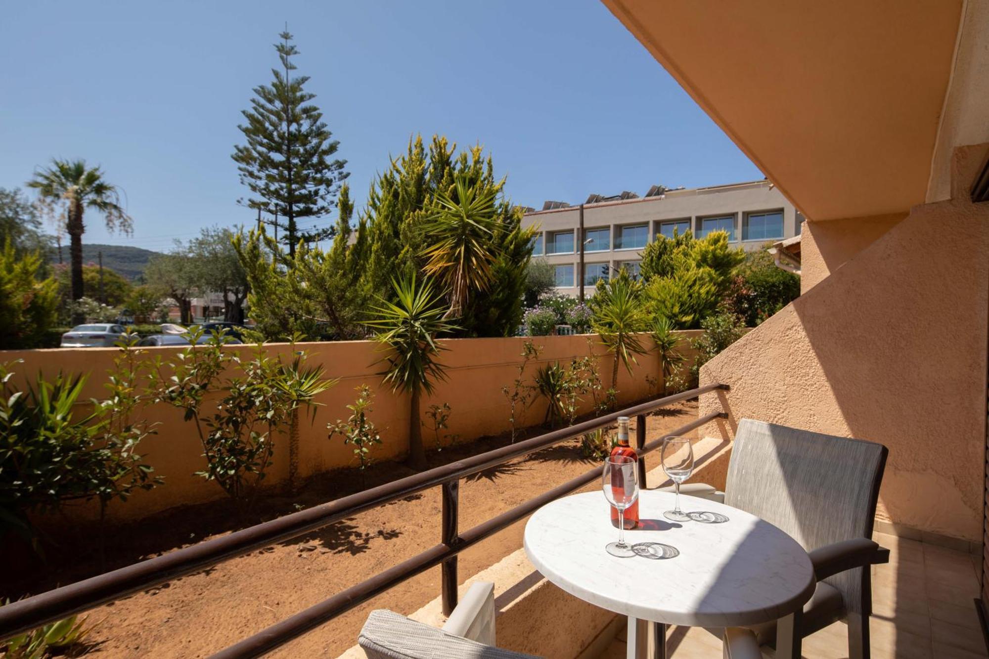 Rossis Hotel 3*